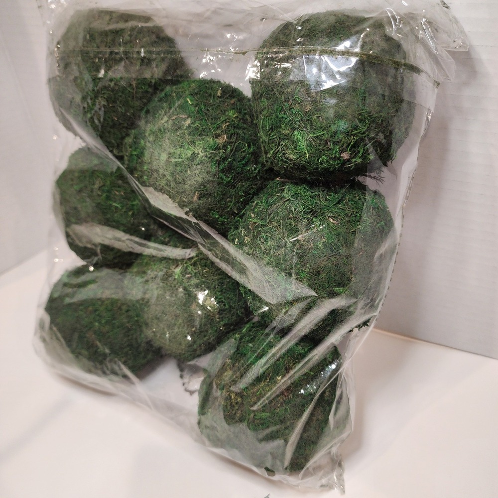 Decorative Moss Balls Set of 8 3.5" Green Topiary Spheres Farmhouse Bowl Filler - Picture 2 of 4